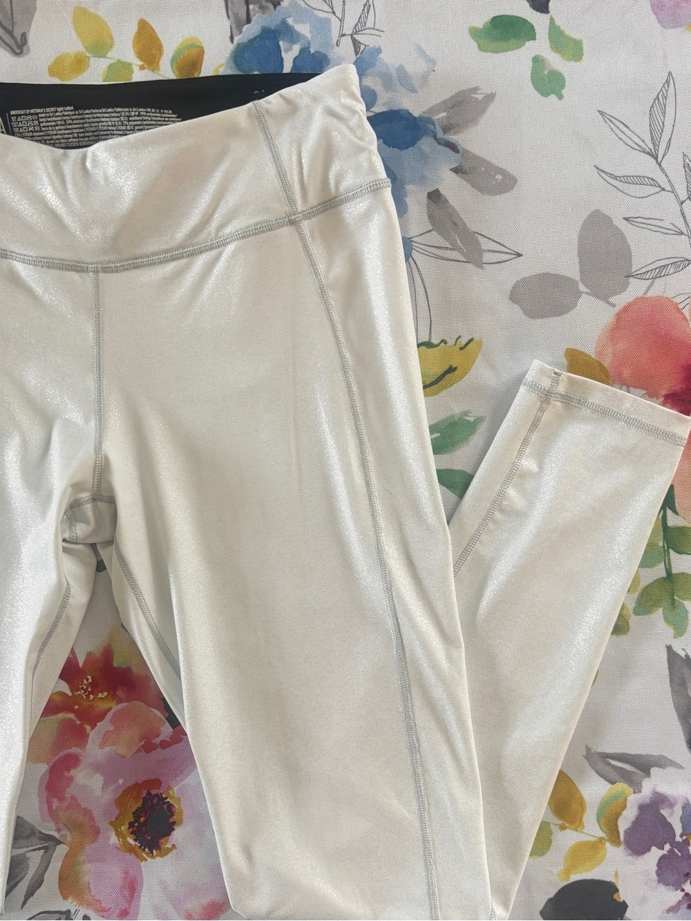 Victoria's Secret - Women’s Shiny White Knockout Leggings